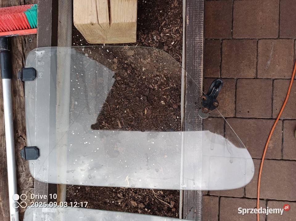 Szyby uchylne fiat 126p małopolskie Narama