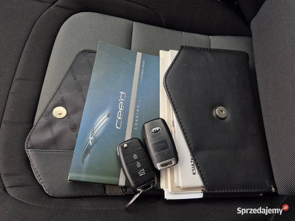 KIA Ceed 2014 2015 z Polskiego salonu dobrze elektrochrom. lusterko wst. Kia