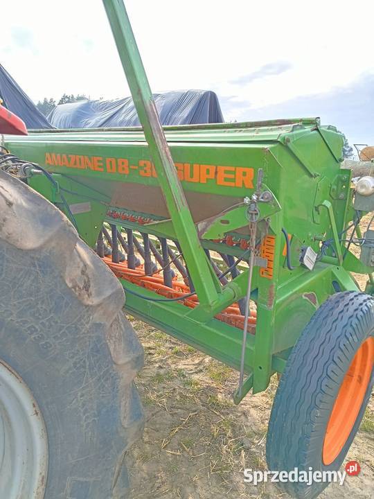 Siewnik zbożowy amazone d8 Siewniki i sadzarki Jedwabne