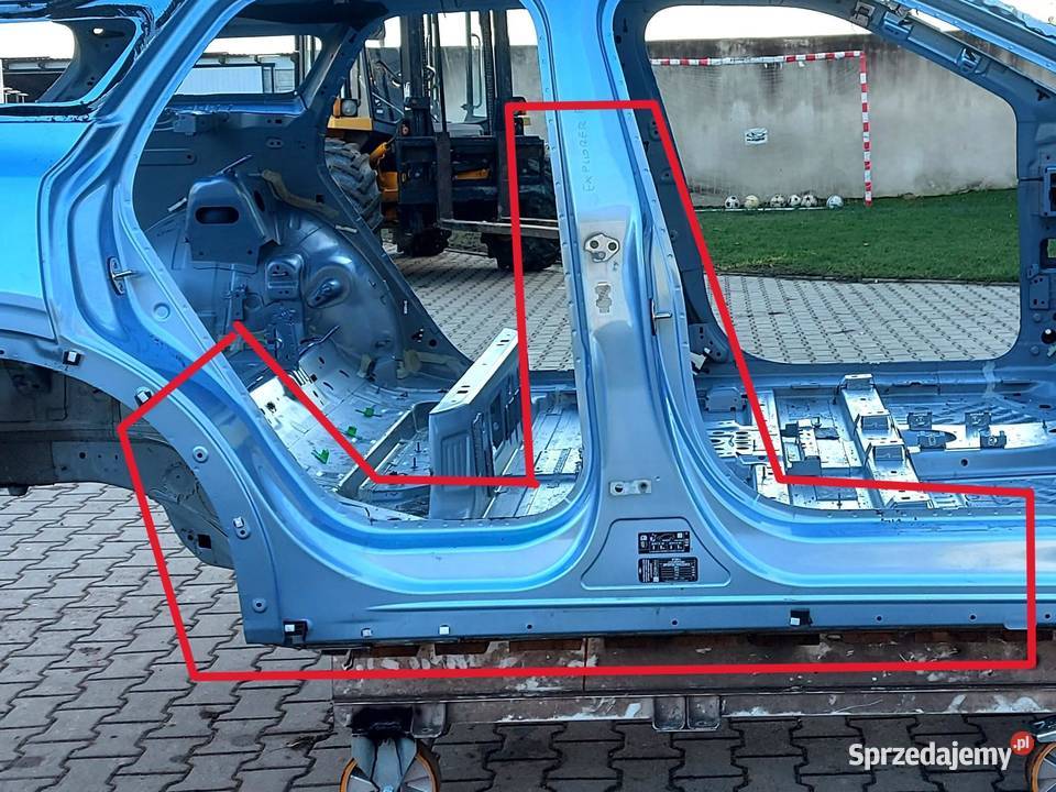 Ford Explorer VII R2KB ĆWIARTKA SŁUPEK ŚRODKOWY