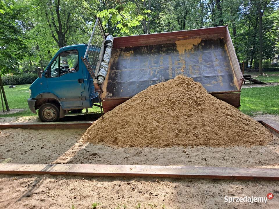Piasek do piaskownicy z atestem mała wywrotka małopolskie sprzedam