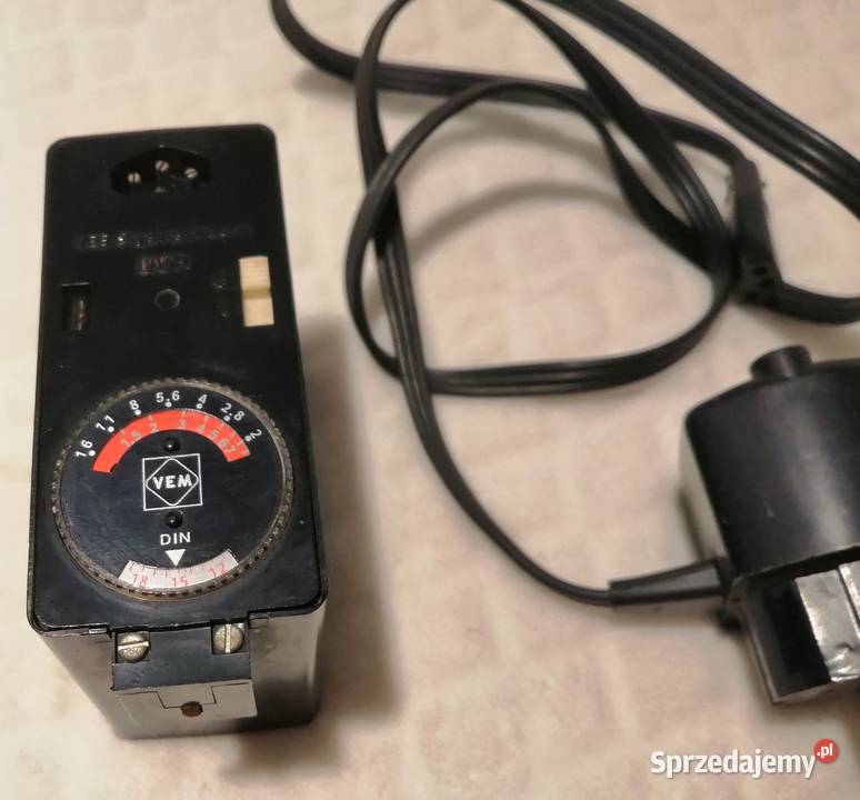 Lampa Elgawa B125 z zasilaczem DDR śląskie Czeladź sprzedam