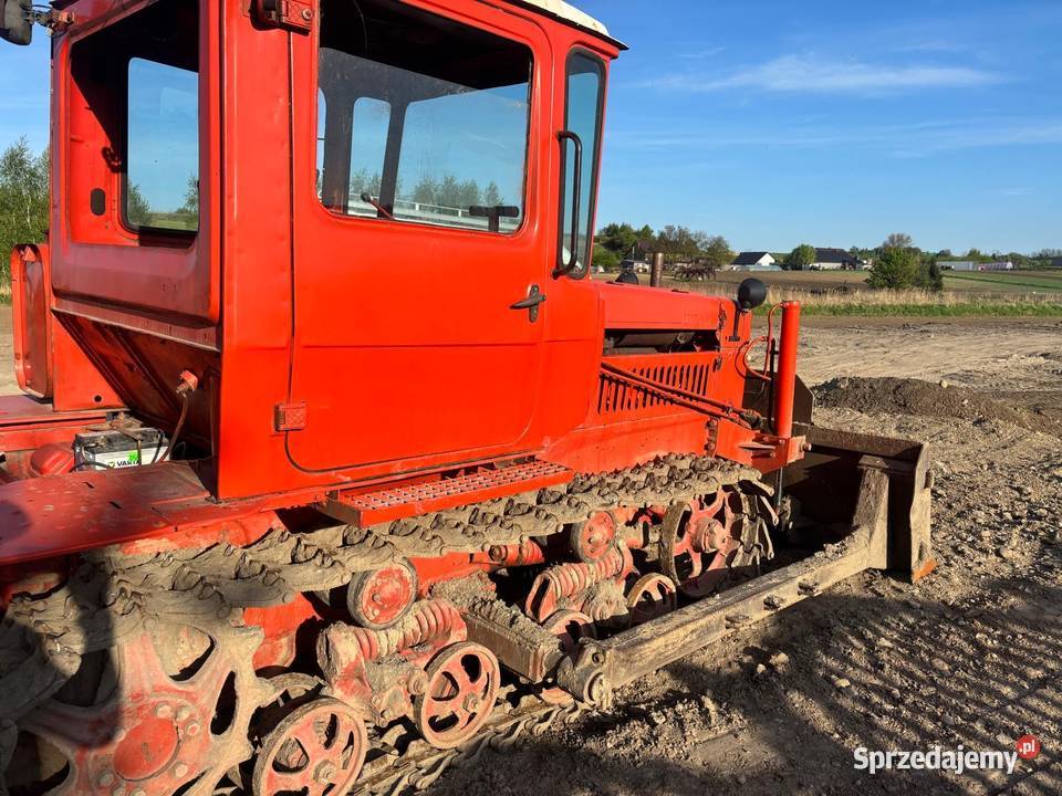 Traktor gąsienicowy DT75 spychacz ciągnik Łaganów