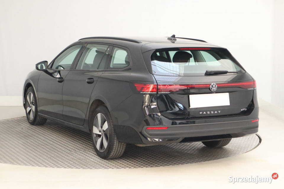 VW Passat 15 eTSI ACT 110KM Zabrze