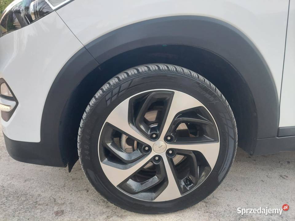Hyundai tucson 17crdi Ładne zadbane auto Czerniewice