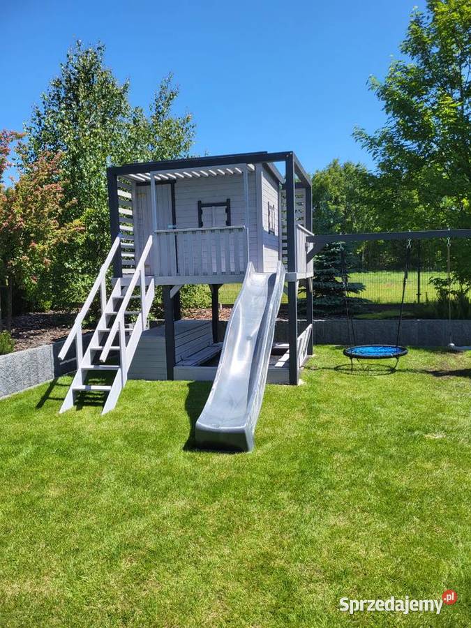 Plac zabaw nowoczesny domek dzieci huśtawki sprzedam