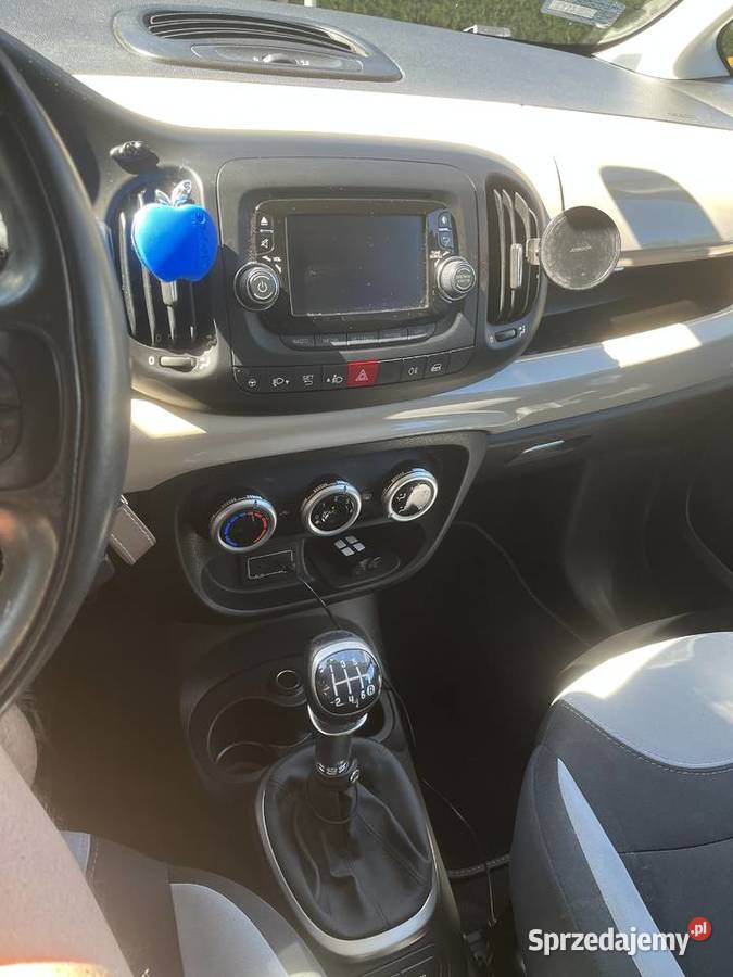 Fiat 500 L nieuszkodzony Żory