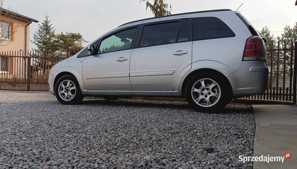 Opel Zafira B 18 LPG 140 NOWE OC elektryczne lusterka Goszczyn
