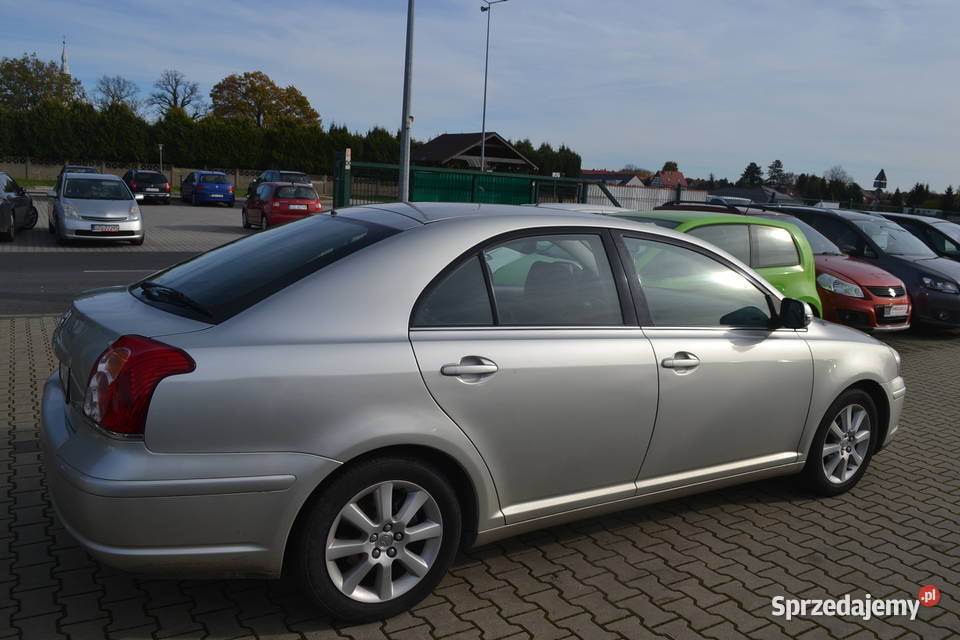 Toyota Avensis Zarejestrowana 77 VAT marża Zgorzelec