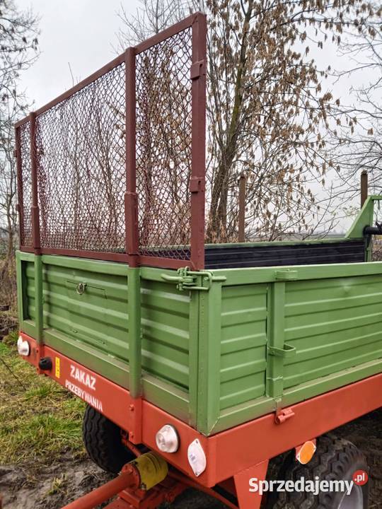 rozrzutnik 4 tony dwuosiowy agromet brzeg unia łódzkie Bryski