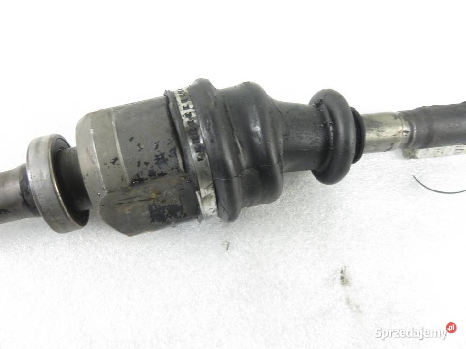 PÓŁOŚ PRAWA PRZEDNIA OPEL VIVARO A 25 DTI osobowe sprzedam