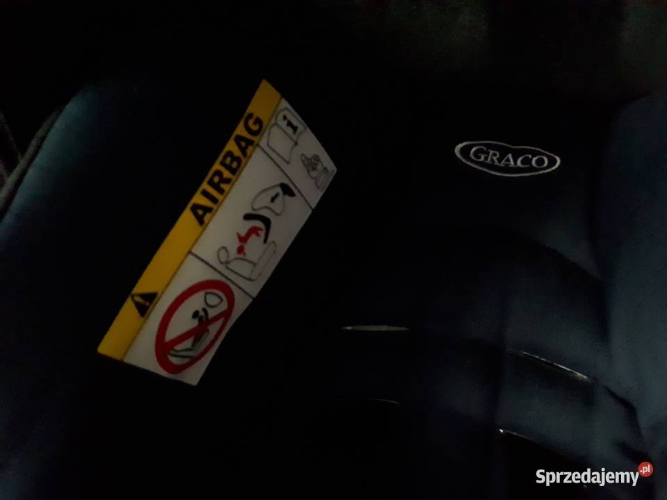 Fotelik samochodowy Graco SNUGFIX z bazą nowy śląskie