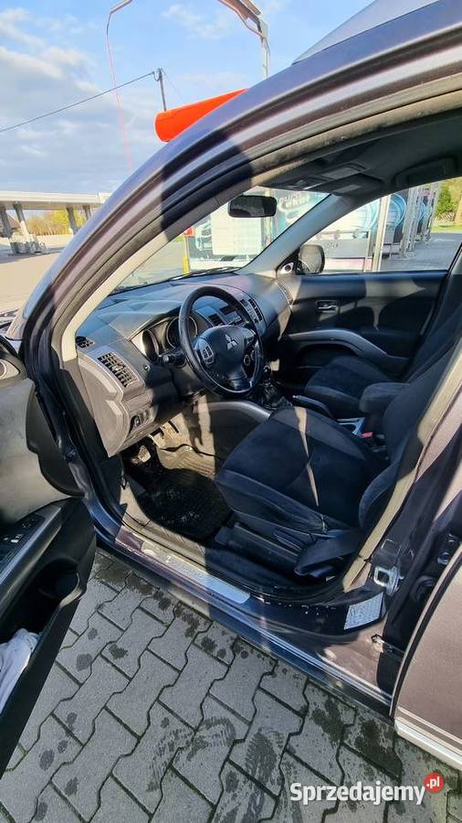 Mitsubishi Outlander 4x4 Wiesiółka