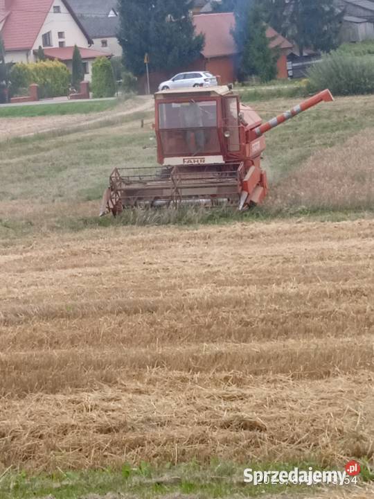 Kombajn zbożowy Fahr M900 sprzedam