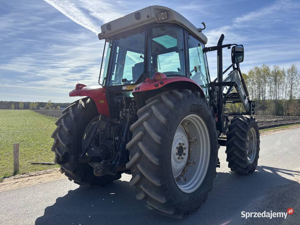 Massey Ferguson 5460 Laski