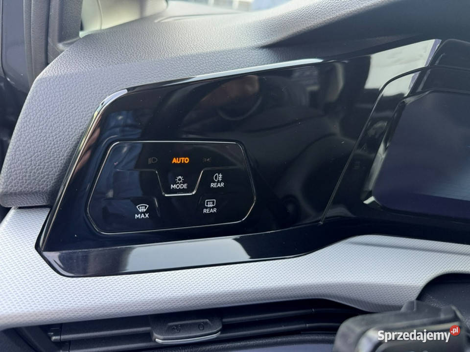 Volkswagen Golf Pisemna Gwarancja 12 miesięcy elektrochrom. lusterko wst. Konin sprzedam