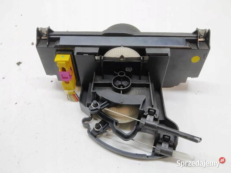 PANEL NAWIEWU 6K0819045C Seat Ibiza II 19932002 Rok produkcji 1999 świętokrzyskie