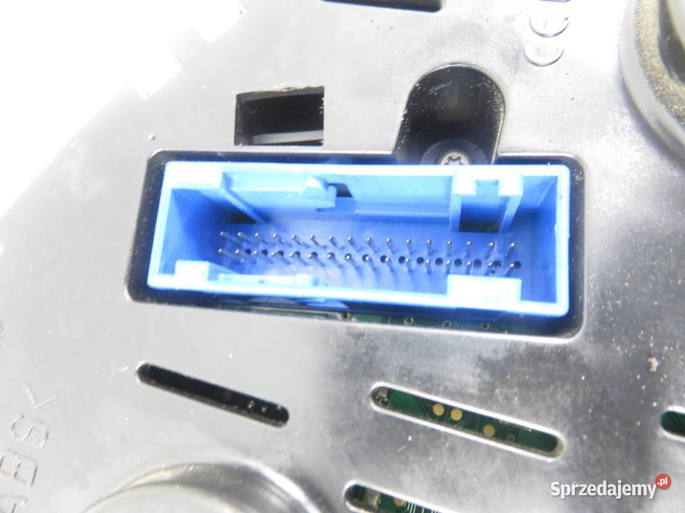 LICZNIK VW TRANSPORTER T5 19 TDI PD 105 AXB małopolskie