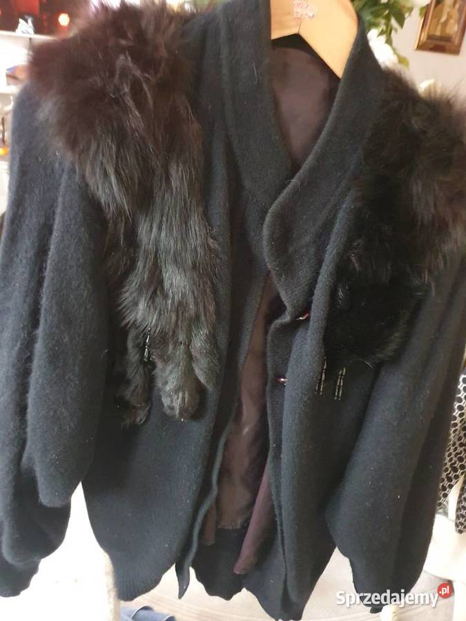 Sweter z lisem PRL sprzedam