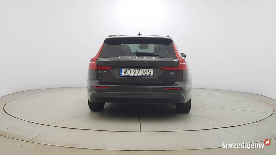 Volvo V60 B4 D Core Z Polskiego Salonu Faktura Warszawa