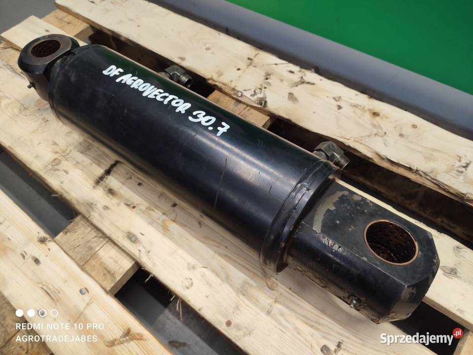 Siłownik hydrauliczny poziomowania DEUTZ FAHR Wilkowo