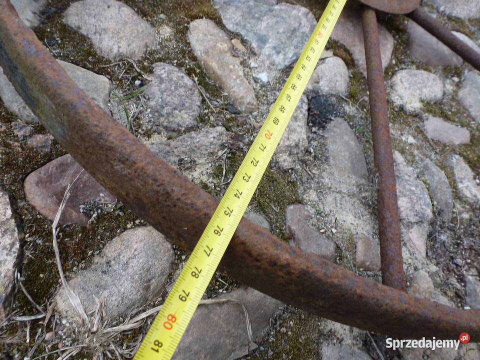 koła żelazne kowalska robota Antyki, Sztuka, Kolekcje