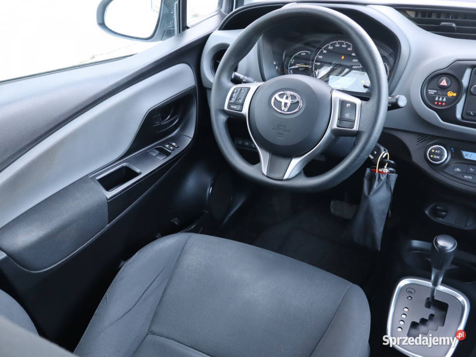 Toyota Yaris 15 Hybrid Piaseczno
