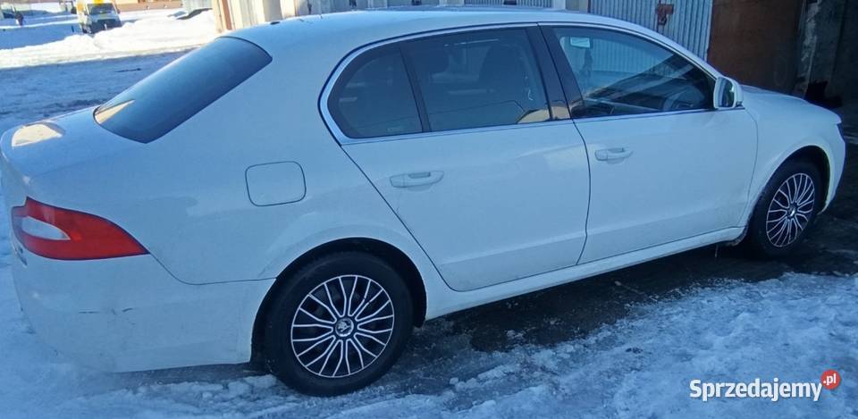 Skoda Superb 20 TDI 140 Nowy Rozrząd Rok produkcji 2012 Turze