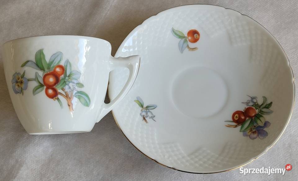 Bing Grondahl Kopenhaga filiżanka dekor Żurawina Kraków