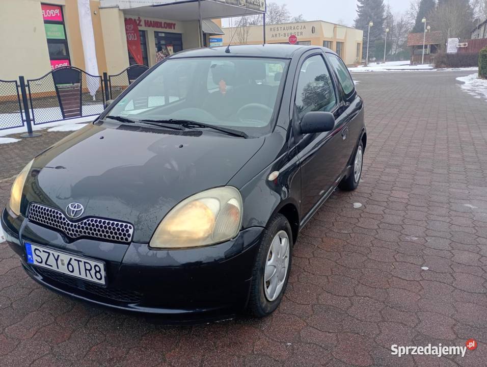 Toyota Yaris 13 benzyna wspomaganie elektryczne sprzedam