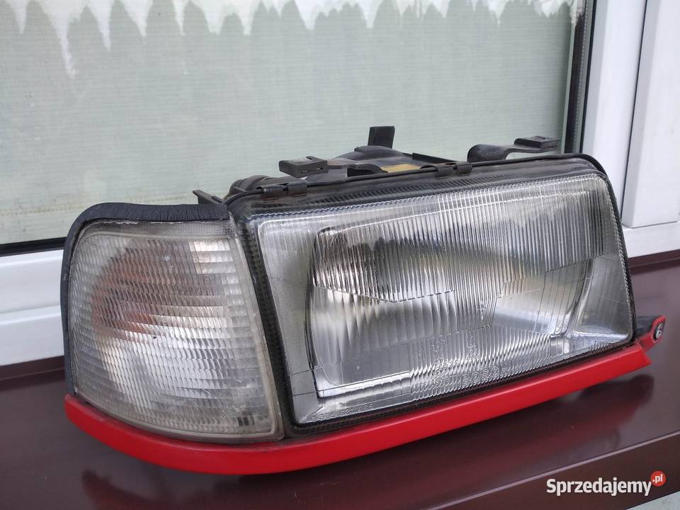 Audi 80 B4 lampa przednia prawa kierunkowskaz Sieradz