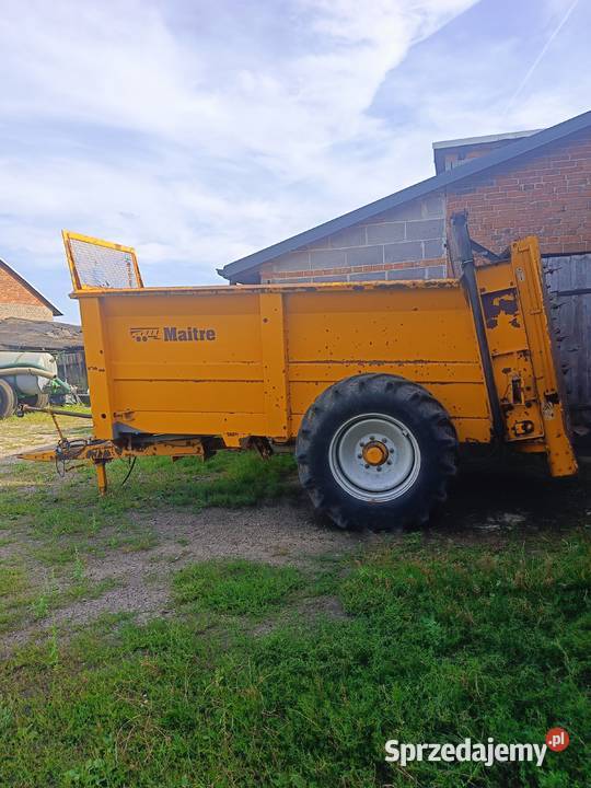 Rozrzutnik obornika 6 ton Rozrzutniki obornika Guźnia