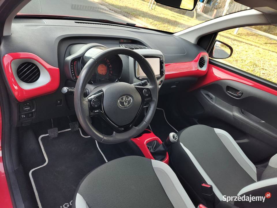 TOYOTA AYGO KLIMA NAWI ESP Leszno sprzedam