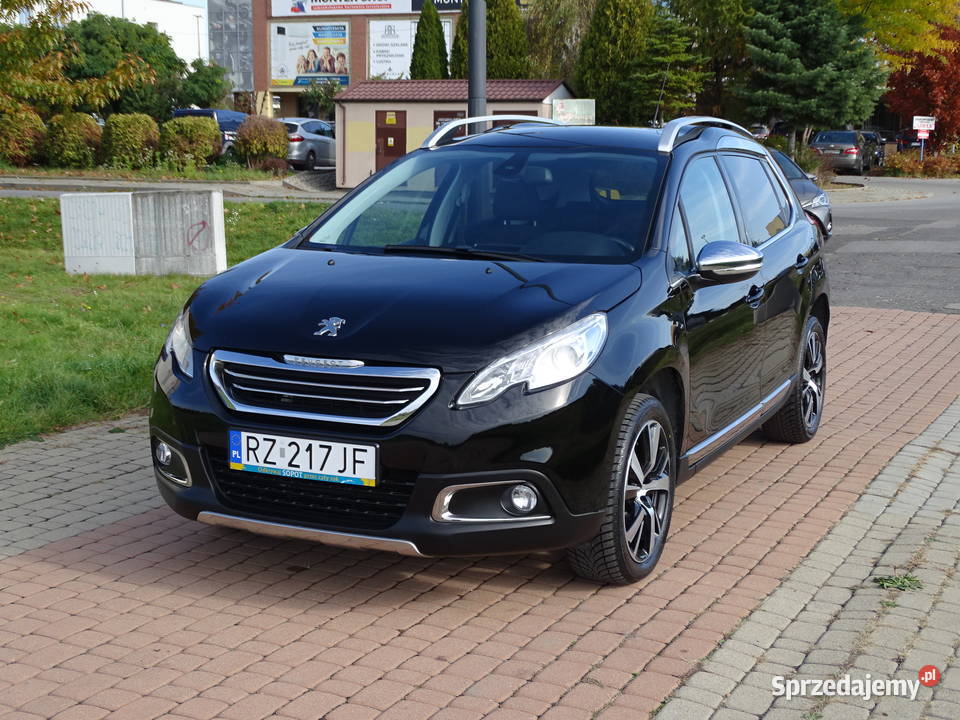 PEUGEOT 2008 ALLURE Navi LED ALU 17 ok 50l100 światła przeciwmgielne Rzeszów
