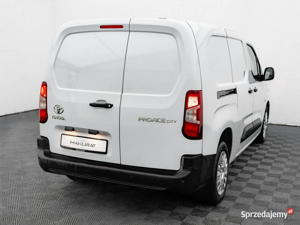 Toyota Proace City CB856RJ15 D4D Long 24t Active światła przeciwmgłowe Gdańsk sprzedam