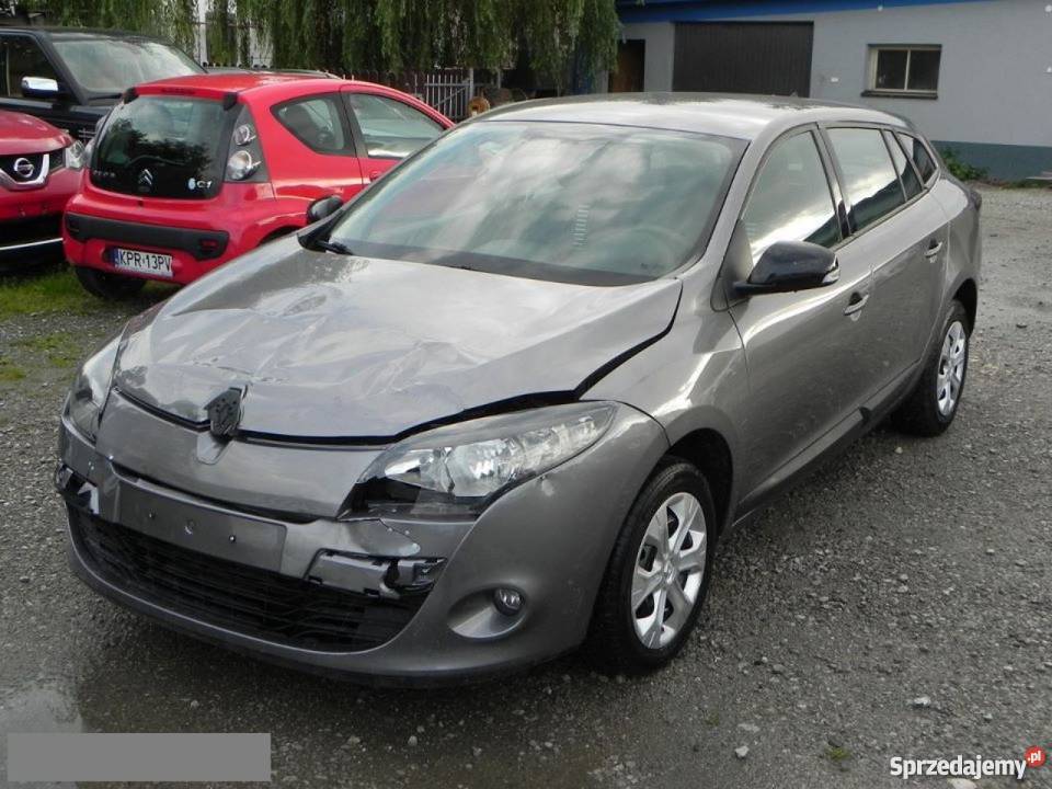 Renault Megane 2011 uszkodzony Megane