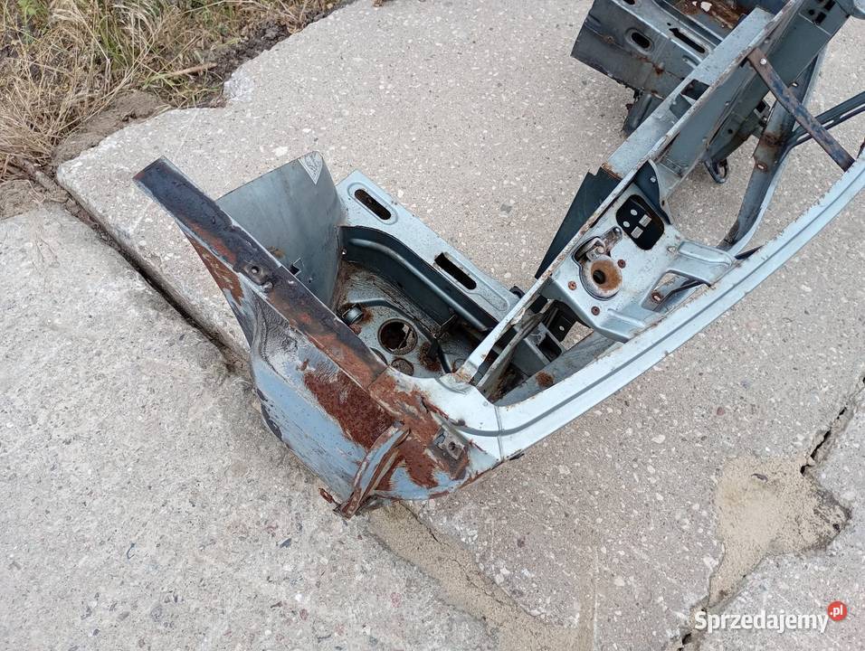 Przedni pas BMW e28