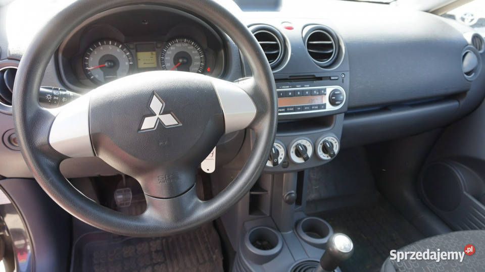 Mitsubishi Colt zarejestrowany ubezpieczony manualna Zielona Góra