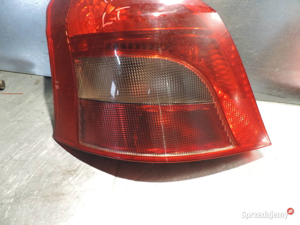 LAMPA LEWY TYŁ TOYOTA YARIS II HB Nowy Sącz sprzedam