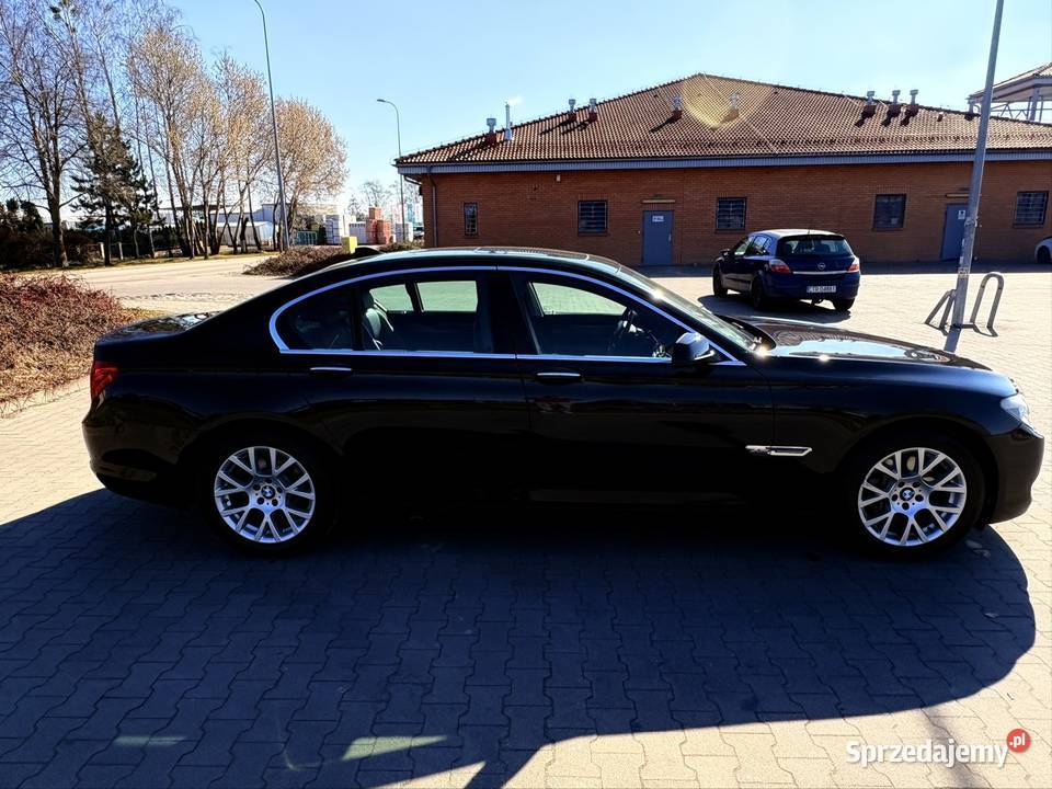 Ładne alufelgi 18 do BMW z oponami zimowymi warmińsko-mazurskie