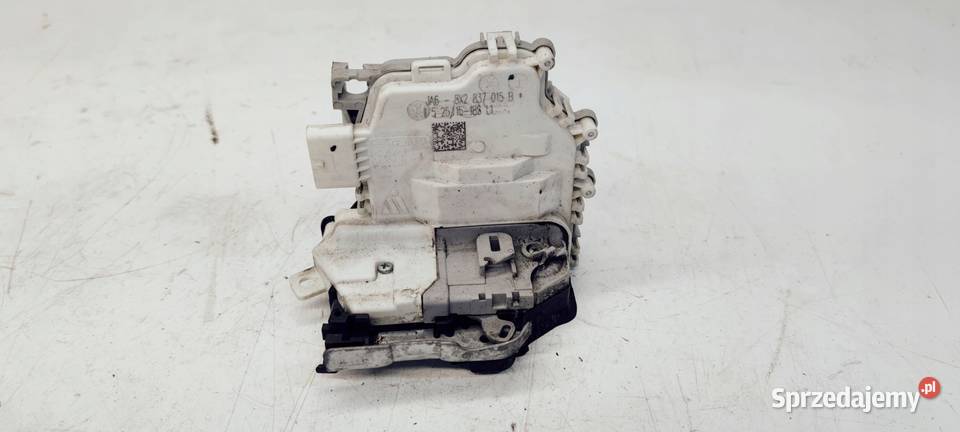 ZAMEK DRZWI LEWY PRZÓD AUDI A3 8V 8X2837015B 6 śląskie Przystajń