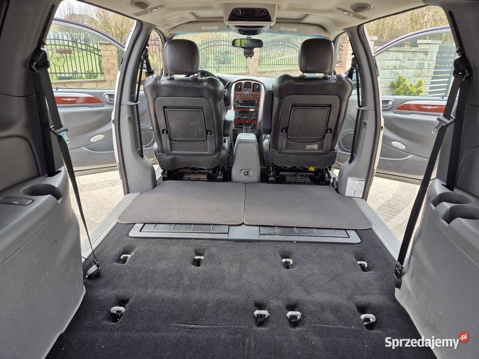 Chrysler Grand Voyager TownCountry 38 LPG 3800cm3 Mława