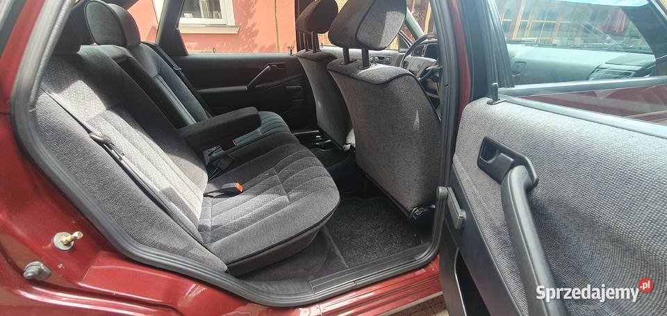 VW Passat Lim 20 GL 115 Aut żółte tablice el zarejestrowany jako zabytek Passat Wrocław