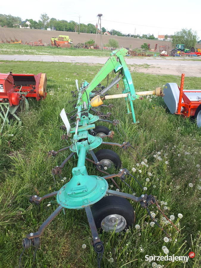 Przetrząsarka Deutz Fahr KH 264 kujawsko-pomorskie Siniarzewo