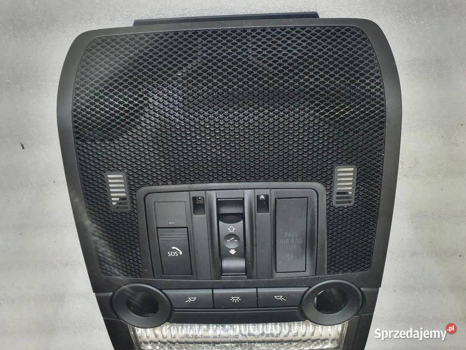 LAMPKA PODSUFITKI PANEL DACHU 9225947 BMW E71 X6 osobowe sprzedam