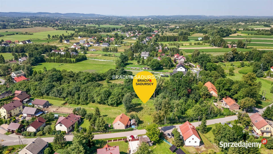 Grunt 1169m2 Pozowice asfalt