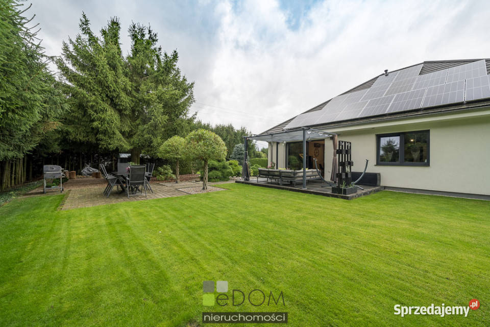 Sprzedaż domu wolnostojącego 11042m2 Wawrów Sprzedaż sprzedam