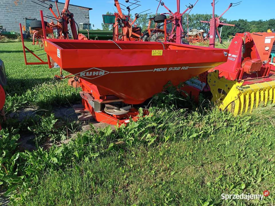 rozsiewacz nawozu Kuhn Rauch MDS 932 r2 Borzęciczki
