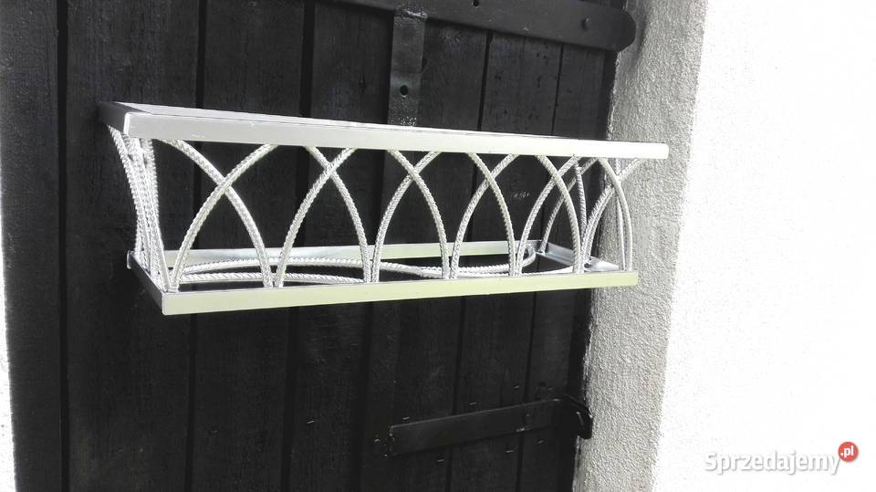 Kwietnik kwiaty doniczki donice skrzynki Kolbuszowa