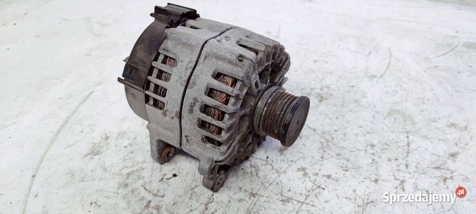 ALTERNATOR AUDI A4 B9 A5 Q5 04L903024A VALEO Przystajń